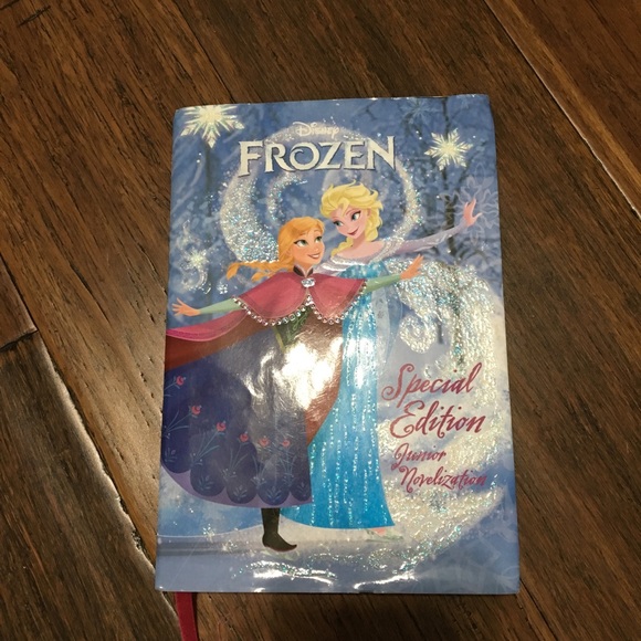Frozen book - Picture 4 of 7